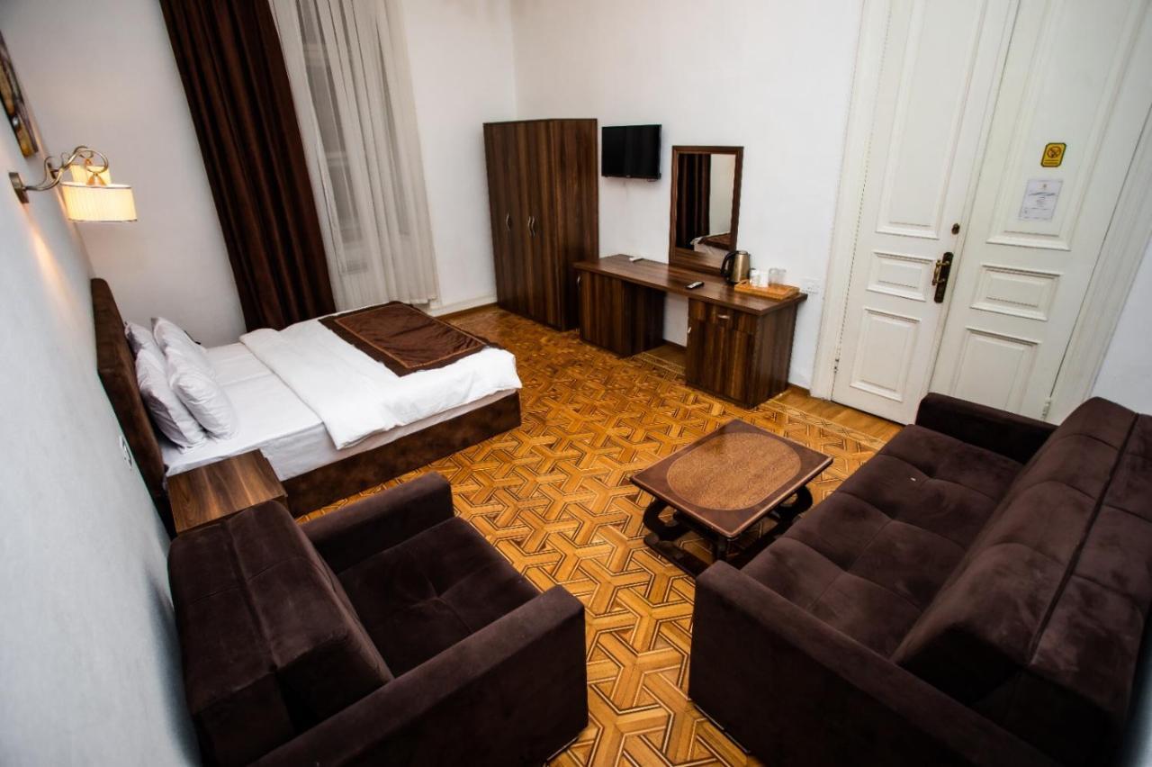 Malakan Hotel Bakü Dış mekan fotoğraf