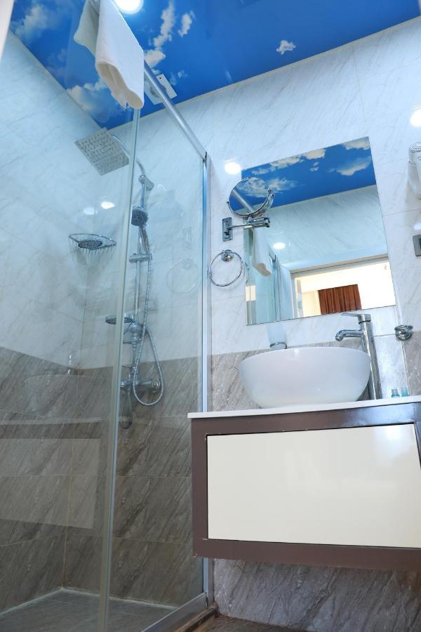 Malakan Hotel Bakü Dış mekan fotoğraf